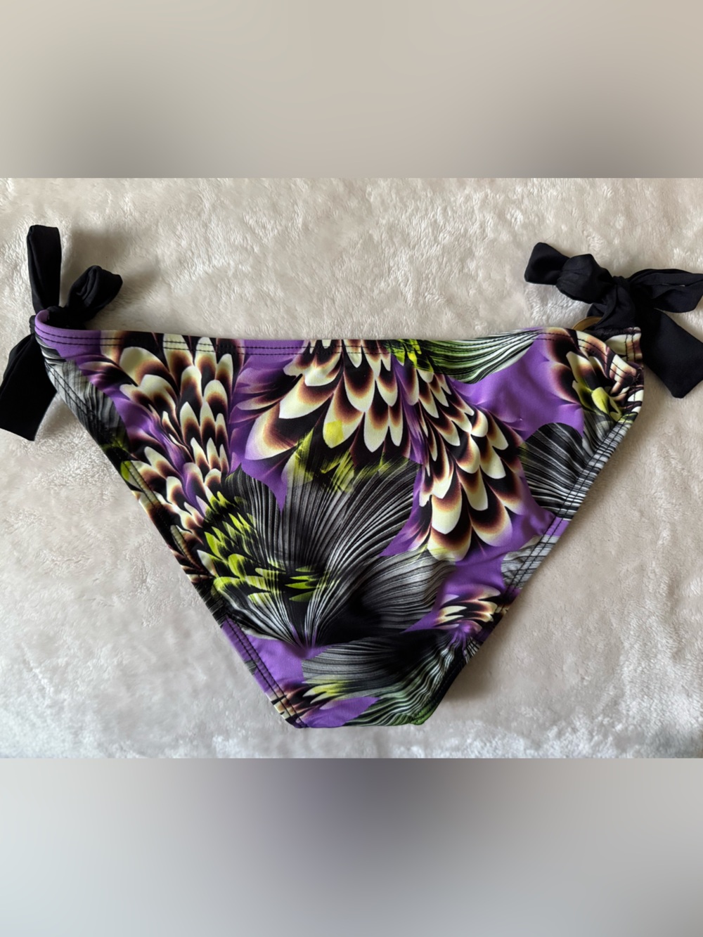 LSPACE Bikini Bottom with Rings - Picture 5 of 5